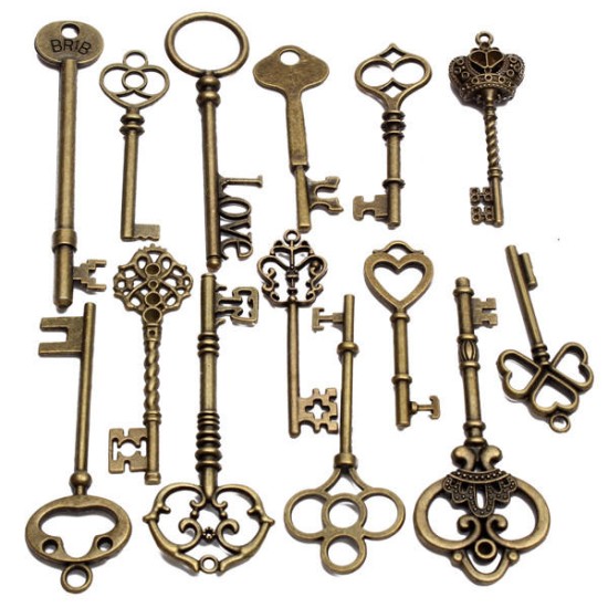 18Pcs Antique Vintage Old Look Skeleton Key Lot Pendant Heart Bow Lock Steampunk