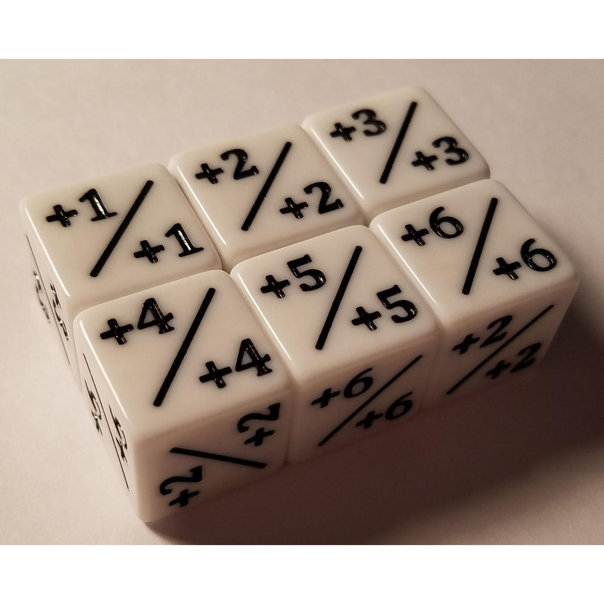 6-Pcs-White-Dice-Counters-11-for-MTG-Magic-The-Gathering-and-Others-1236394-7